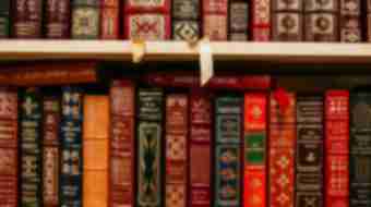Black Swan Books