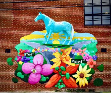DV8 East End Mural
