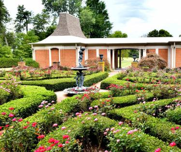 Headley Whitney Garden