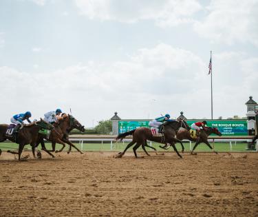Horses Racing at Keeneland Racecourse