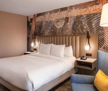 King guestroom